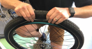 how-to-get-tyre-off-riese-muller-ebike - EDEMO
